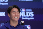 山本由伸、大谷翔平から「たくさんアドバイスいただいた」初のガチンコ対決で調整　内容にも言及「打者目線だったり、心理の話も…」･･･日本時間７日に第３戦先発