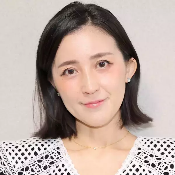 芸能活動を休養→復帰したタレント　イケメン夫の顔出し！結婚９年…テレビで活躍した来栖あつこ「ずっと可愛い」