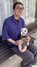 ５０歳でパパになったアンガールズ・田中卓志　長男抱える姿にほっこり「パパの顔」「幸せそう」「お母様もきっと…」