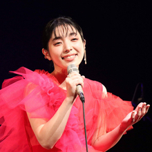 "カラオケ女王"歌手・城南海、結婚と第１子妊娠を報告…「カラオケ★バトル」「鬼レンチャン」「モニタリング」など出演