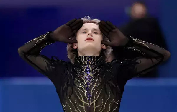 【五輪】マリニンまさかのＶ逸「何が起こったか理解できない」２度転倒で８位　両手で顔を覆い観客からは悲鳴