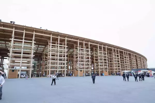 大阪・関西万博１周年メモリアルイベントが万博記念公園＆夢洲駅地上で開催　ドローンショーも一夜限りの復活