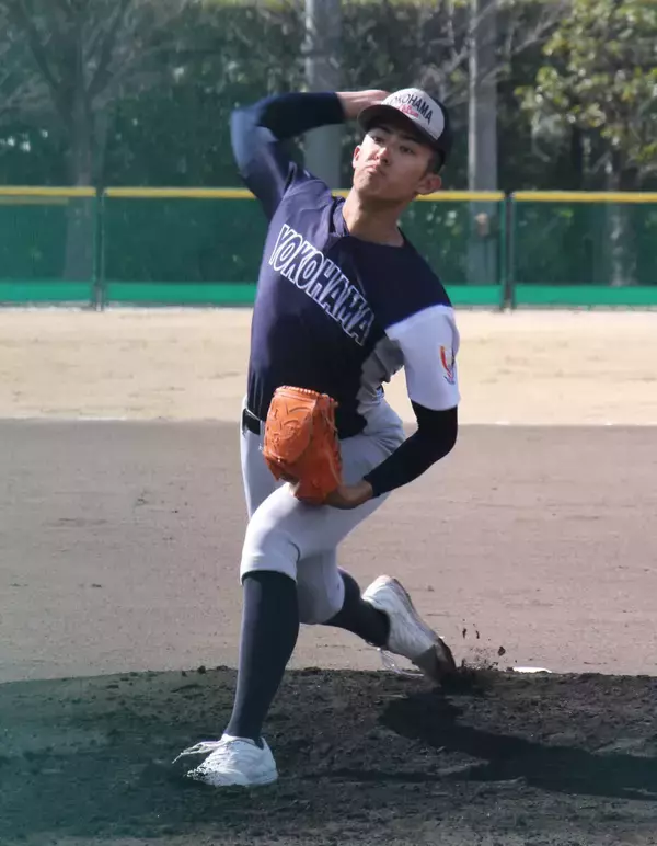 【センバツ】横浜が開幕前ラスト実戦で１７安打１４得点　春連覇へ小野主将「自信を持って戦っていける」