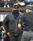 「【日本ハム】「何とか捕ってほしかった」新庄剛志監督が悔やんだワンプレー「難しいですね。僕がああいうボールだったんで（笑）」」の画像1