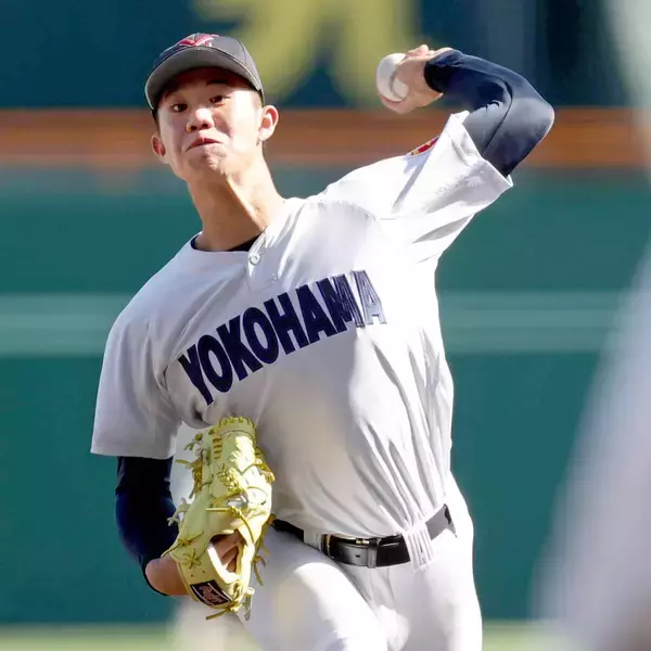 【甲子園】横浜先発は最速１５０キロ２年生左腕・小林鉄三郎　プロ注目の最速１５７キロ右腕・織田翔希はベンチスタート
