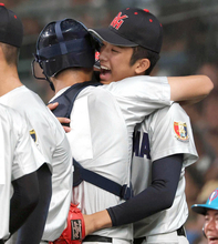 【甲子園】横浜・織田翔希、１５６キロの手ごたえは「そんなに力を入れたってわけでもなく…」どよめきは「すごく感じました」…一問一答