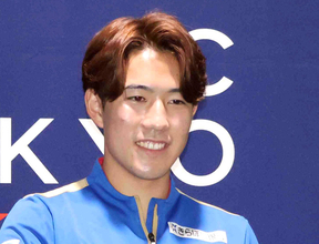 バレンシア佐藤龍之介　初のバルセロナ戦はベンチスタート　バルサは“Ｗ杯ＭＶＰ”ＭＦロドリが初先発