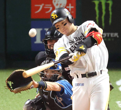 王者の本領！崖っぷち新庄ハムにあっさり逆転　ソフトバンク・正木智也が２ランでひっくり返す　引き分け以上で日本Ｓ進出決定　シーズン４４度の逆転勝利は１２球団断トツ