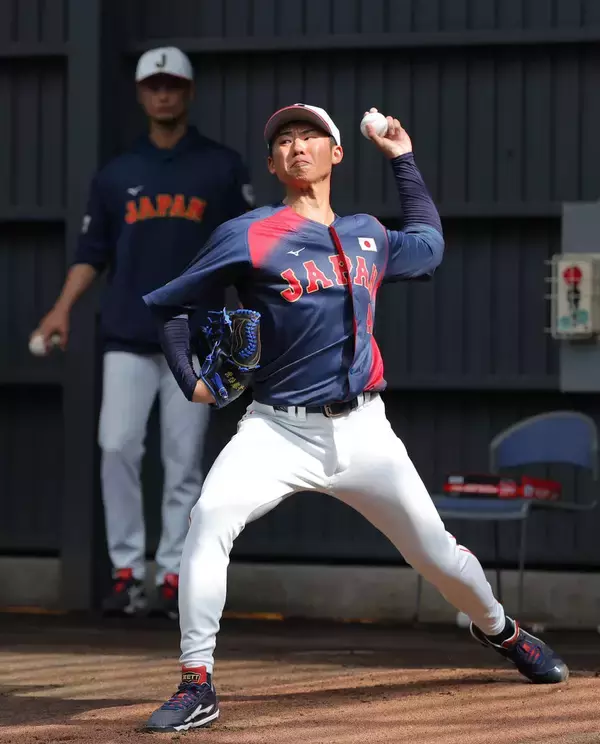 侍ジャパン・曽谷龍平は初ブルペンで苦笑い「みんないい球を投げていたので僕も…」ダルビッシュからは「いいボール投げるね」