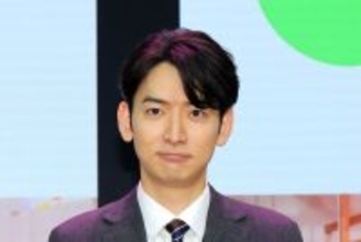 フジ生田竜聖アナウンサー、１６年目”開幕”ショットは桜の木から「ひょっこり」姿！「キョトン顔可愛い」「最高」