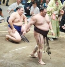朝乃山、豪快な上手投げで５勝目「いい攻めができた」