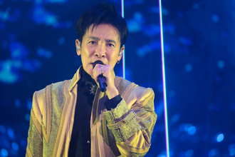 郷ひろみ、５５周年ツアー初日に感極まり男泣き　１月に母と死別後初コンサート「アイドルという道なき道を歩んでこられたのは皆さんのおかげ。僕には宝物があった」