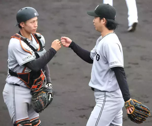 【巨人】山崎伊織、１軍復帰大前進　１６人連続斬りで故障後最長７回１安打０封８Ｋ　３者凡退６度　バントもばっちり…３軍日本ハム戦
