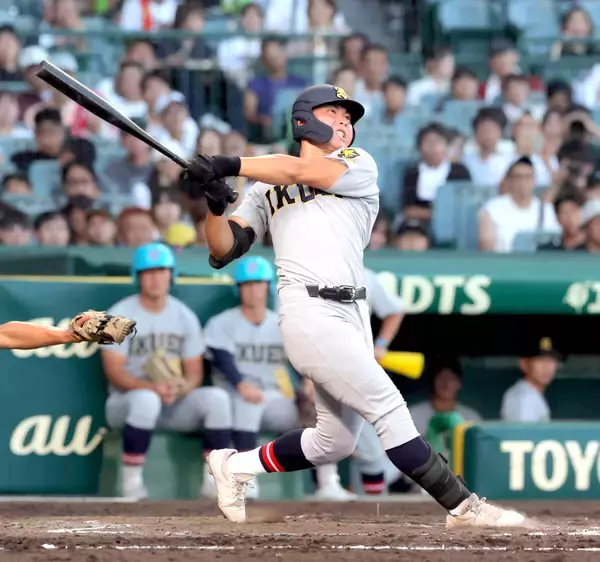 【甲子園】仙台育英・田山纏の大会１号“確信弾”にネット沸騰「即プロに行くべき逸材」「サトテルの後継者見つけた」