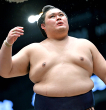 横綱・大の里、夏巡業を離脱　高田川巡業部長「治療のため。戻ってくる前提」