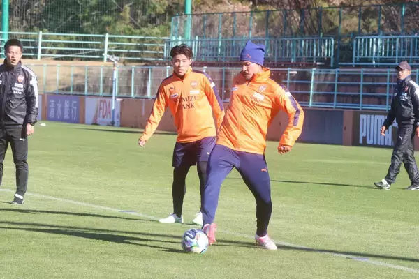 【Ｊ１清水】新１０番マテウス・ブエノが合流「がっかりさせない」…２年目助っ人が決意表明