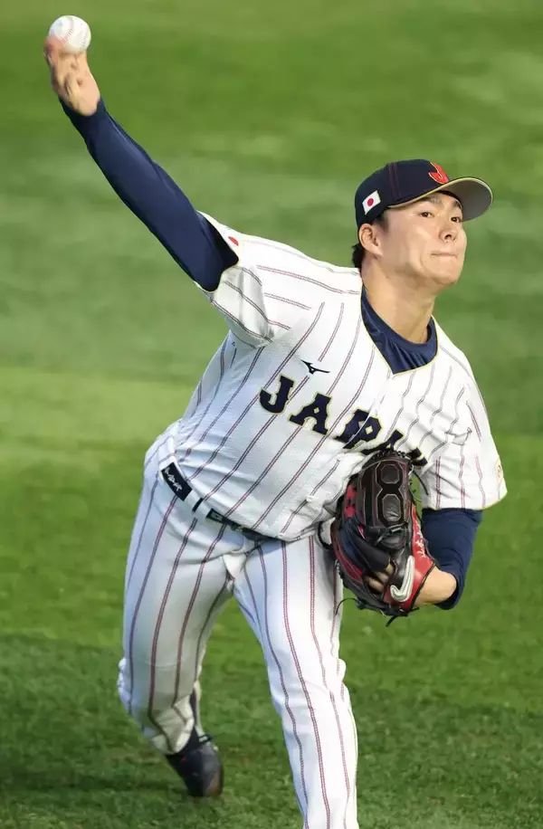 ロバーツ監督が勘違い？　山本由伸は準々決勝以降も侍ジャパン帯同と球団修正、米報道