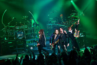 ＬＵＮＡ　ＳＥＡ　真矢さん死去以降初のツアー開幕　ステージにはドラムセット、特大の「真矢」コール　１４００人の前で全１６曲披露