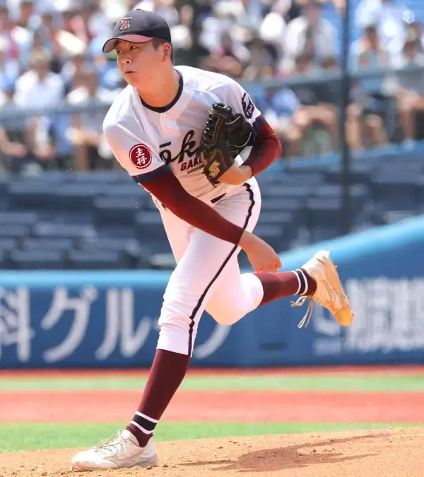 【高校野球】桐光学園が決勝進出　鎌倉学園に競り勝つ　２年生・松井裕樹を擁した１２年以来１４年ぶりの夏切符かけ横浜と激突