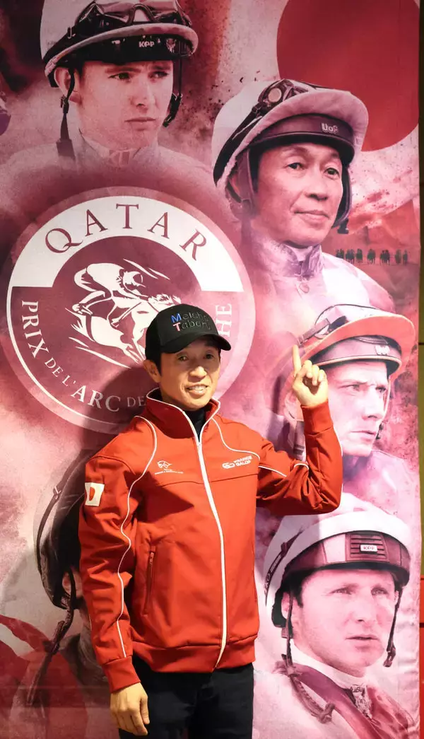 【凱旋門賞】武豊騎手が初の調教騎乗で手応え「戦闘モードに入っている」　メイショウタバル陣営が共同会見