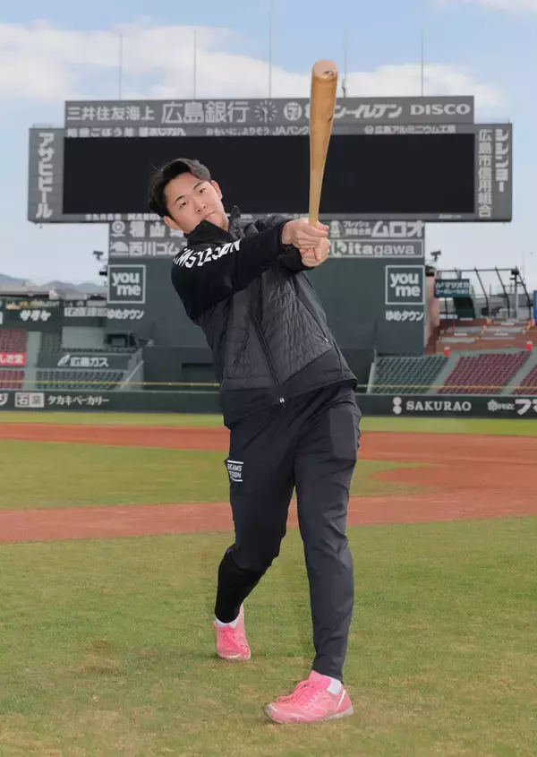 【広島】ドラ１平川蓮が本拠地の特徴に興味津々「全くイメージなかった」両打席アーチよりも目標はギネス回避！？