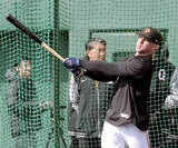 「巨人・キャベッジが「前進」フラッグ直撃弾…阿部監督の「打点アップ」指令に満点回答」の画像1