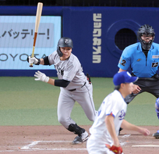 【巨人】今季１イニング最多１０得点に貢献の中山礼都「ショートが動いたのが見えたのでバスターに切り替えました」