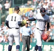 【甲子園】横浜・織田翔希「本当に申し訳ないという気持ちがすごく大きかった」まさかの３回途中４失点ＫＯで敗退　渡辺元監督－松坂大輔以来２８年ぶりＶならず