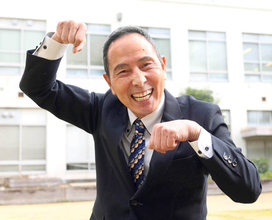 「ザ・ぼんち」里見まさと　芸歴５４年「人生は執『念』と『縁』と『運』」　三毛猫の守護神「笑吉」登場の「漫才の一滴」出版