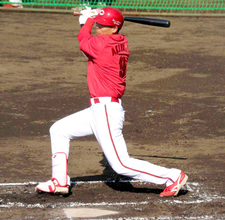 【広島】キャンプ初のシート打撃でベテラン２人が存在感　秋山翔吾３安打＆菊池涼介２安打