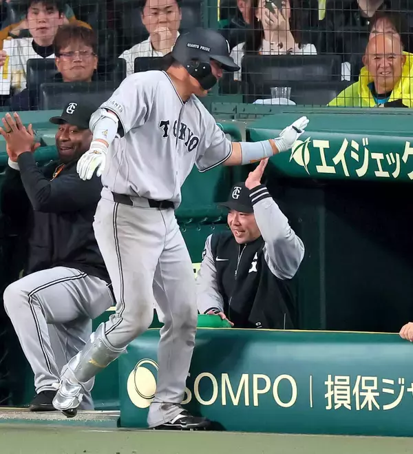 巨人・阿部監督「粘り勝った」甲子園９戦連続１点差　勝負所で代打・坂本＆代走・宇都宮　価値ある１勝つかんだ