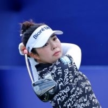 山下美夢有、岩井明愛が１１差１２位で最終日へ　ネリー・コルダが完全Ｖに王手　シェブロン選手権