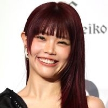 昨年の大ブレイク歌手　雰囲気激変「惚れた」「どこまで美しくなるの」「どんどん綺麗に」アイナ・ジ・エンドにくぎ付け