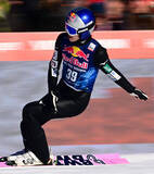 「【ジャンプＷ杯】エース小林陵侑が８位　五輪後初のＷ杯　二階堂蓮は航空機トラブルで出場できず」の画像1