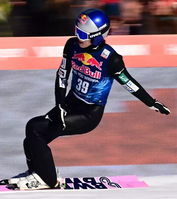 【ジャンプＷ杯】エース小林陵侑が８位　五輪後初のＷ杯　二階堂蓮は航空機トラブルで出場できず