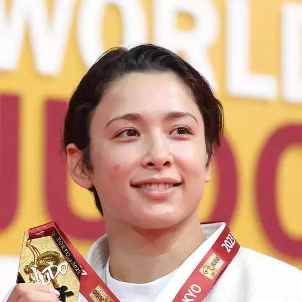 出口クリスタと堀川恵さん、最悪の初対面を激白「ただ、デカいだけの温室育ち」「チャチャ、チャチャ動き回って」