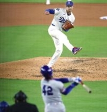 大谷翔平、６回１０Ｋの１失点で降板　最速１６１・６キロ、５年ぶりの投手専念で快投　連続自責点０イニングを日本人先発最長「３２回２／３」に更新…ジャッキーロビンソンデー初登板