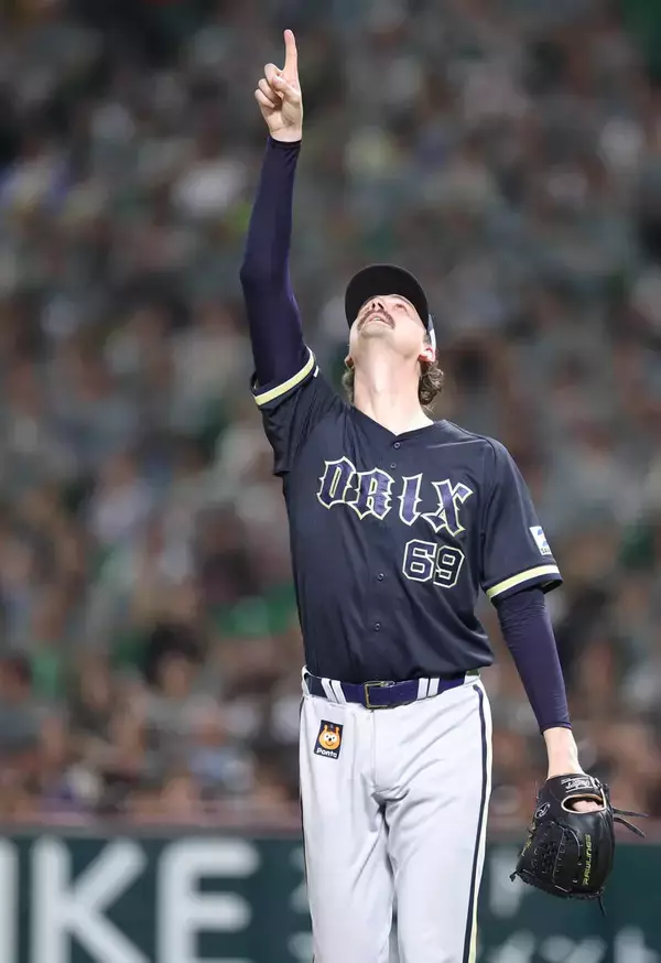 【オリックス】２１３センチ右腕のジェリーが６回４安打１失点、５奪三振で降板…来日初白星ならず「フォアボールで出したランナーをかえしてしまったところが悔やまれます」