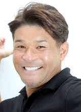 「ムキムキ」照英　イケメン息子を顔出し！「パパそっくり」「チョー逆三角形」現在１９歳、大学２年生