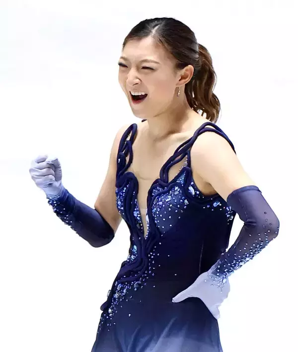 【全日本フィギュア】坂本花織「感謝を伝えたい」駅通路に直筆手紙　５連覇で五輪一発内定へ　２１日全日本最後のフリー