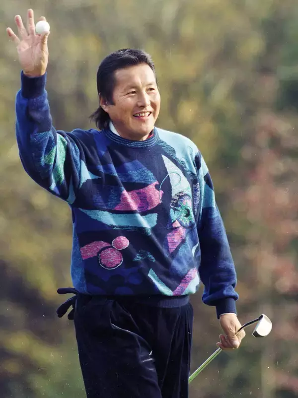 尾崎将司さん死去　誰もがマネしたダボダボズボンにド派手シャツ　元担当記者が悼む