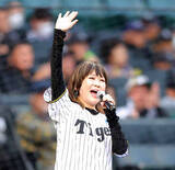 「リンドバーグ　東京公演前日に中止を発表　メンバーの体調不良「万全の状態で公演をお届けすることが難しい」」の画像1