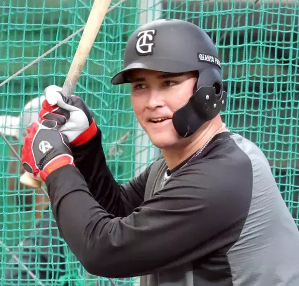 【巨人】リチャードが「７番・一塁」で今季初出場初スタメン　小浜佑斗がプロ初の１番に抜てき　坂本勇人が「３番・三塁」…西武戦