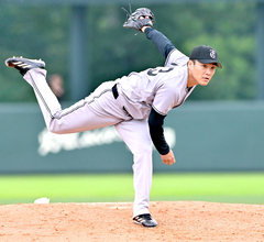 【巨人】則本昂大　中２１日で上々３回０封　加入後最速１５３キロ　２軍で調整登板
