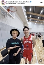 堂本剛、日本人ＮＢＡ選手と２ショット！「これからもバスケ大好き人生を楽しみます」日本代表の試合を満喫