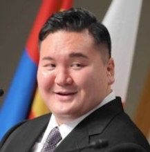 元横綱・白鵬翔氏、師匠と久々の再会「親方が世界相撲の応援団の１人なりました」