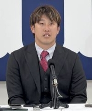 【広島】小園海斗は「万能侍」になる　ＷＢＣにファーストミット、外野用グラブも持参へ「何があるか分からない」