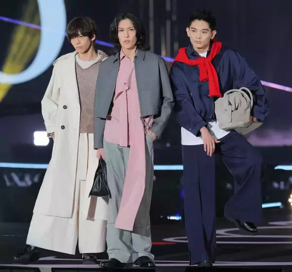 ヴァサイェガ渉、内村颯太、田村海琉が「ガルアワ」サプライズ登場　トップバッターで盛り上げる