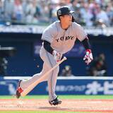 「【巨人】ドラフト５位・小浜佑斗が３回に２点適時二塁打を放ってプロ初打点！」の画像1