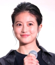 今田美桜　胸元全開のキャミソール姿！「吹っ飛んだ」「眼福です」ファンくぎ付け「まって」「ガチ可愛い」「なんで」